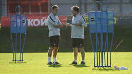 24 августа. Тарасова. Массимо Каррера и Рауль Рианчо.