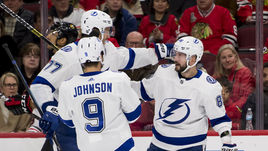 21 октября. Чикаго. "Чикаго" - "Тампа" - 3:6. Никита Кучеров (справа).