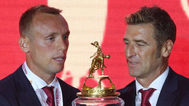 Денис Глушаков и Массимо Каррера.