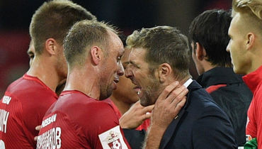 Глушаков плавил Карреру. Симонов о "Спартаке"