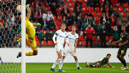 25 октября. Льеж. "Стандард" - "Краснодар" - 2:1. 90+3-я минута. "Быки" пропускают решающий гол.