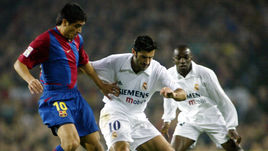 Рикельме (слева), Фигу (в центре) и Макелеле.