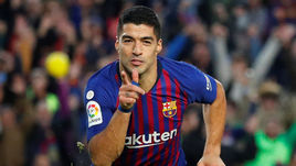 28 октября. Барселона. "Барселона" - "Реал" - 5:1. Луис Суарес - автор хет-трика в класико.