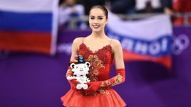 Алина Загитова.