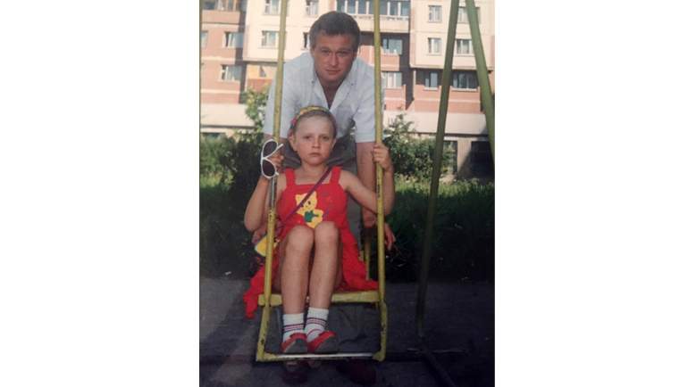 Дарья Долгополова и ее отец Владимир Долгополов. Фото Из личного архива Дарьи Долгополовой Дарья Долгополова и ее отец Владимир Долгополов. Фото Из личного архива Дарьи Долгополовой