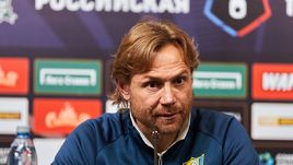 4 ноября. Краснодар. Послематчевая пресс-конференция Валерия Карпина.