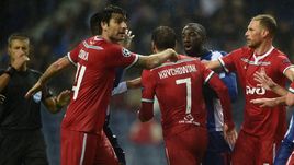 6 ноября. Порту. "Порту" - "Локомотив" - 4:1. Потасовка в конце первого тайма.