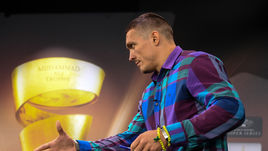 Александр Усик.