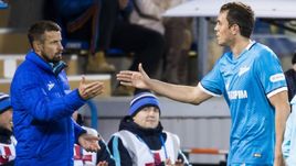 Сергей Семак (слева) и Артем Дзюба.