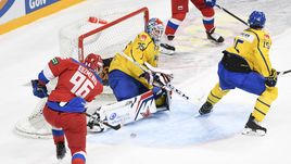 10 ноября. Хельсинки. Швеция - Россия - 1:4. Андрей Кузьменко записал на свой счет две шайбы.