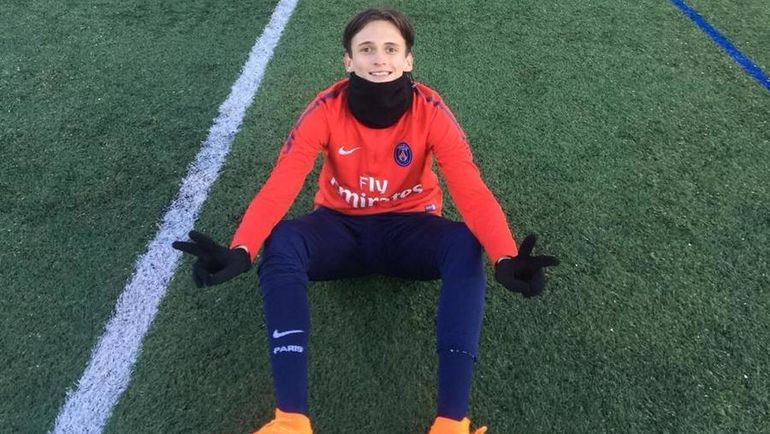 Maksim Samoylov au PSG : adieu. Photo des archives personnelles de Maksim Samoylov. Maksim Samoylov au PSG : adieu. Photo des archives personnelles de Maksim Samoylov.