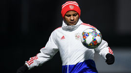 12 ноября. Новогорск. Ари на тренировке сборной России по футболу.