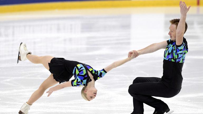 Евгения Тарасова и Владимир Морозов. Фото REUTERS Евгения Тарасова и Владимир Морозов. Фото REUTERS