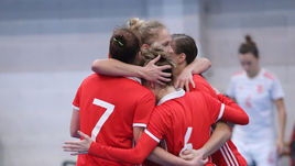 Девушки с характером