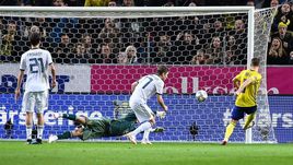 20 ноября. Стокгольм. Швеция - Россия - 2:0. 72-я минута. Гол Маркуса Берга.