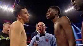 Назван худший боксер в мире. Он американец