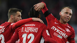 Дмитрий Комбаров, Луиз Адриану и Денис Глушаков: кто из них останется в "Спартаке" после зимнего трансферного окна?