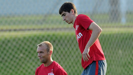 Денис Глушаков и Зелимхан Бакаев.