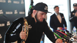 26 ноября. Москва. Пресс-конференция Хабиба Нурмагомедова.