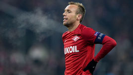 Денис Глушаков.