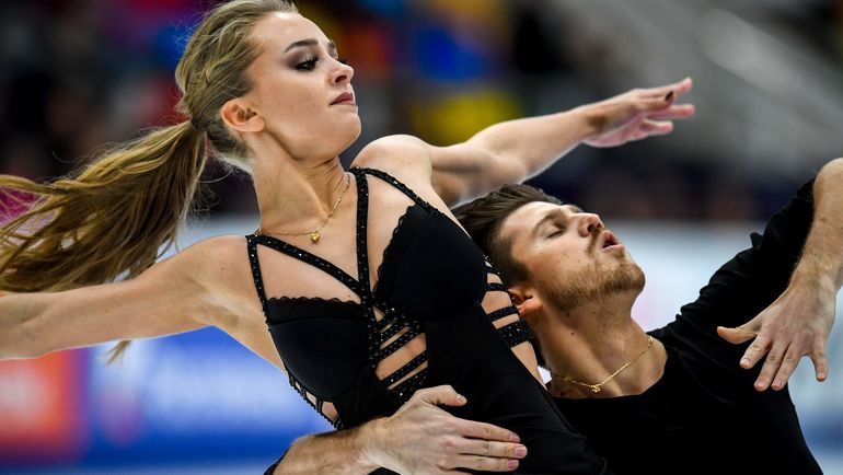 Александра Степанова и Иван Букин. Фото AFP Александра Степанова и Иван Букин. Фото AFP