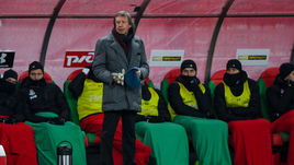 8 декабря. Москва. "Локомотив" - "Оренбург" - 2:1. Юрий Семин.