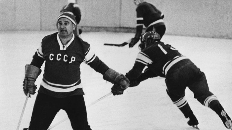 Анатолий Тарасов. Анатолий Тарасов.