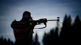 В чем обвиняют российских биатлонистов?