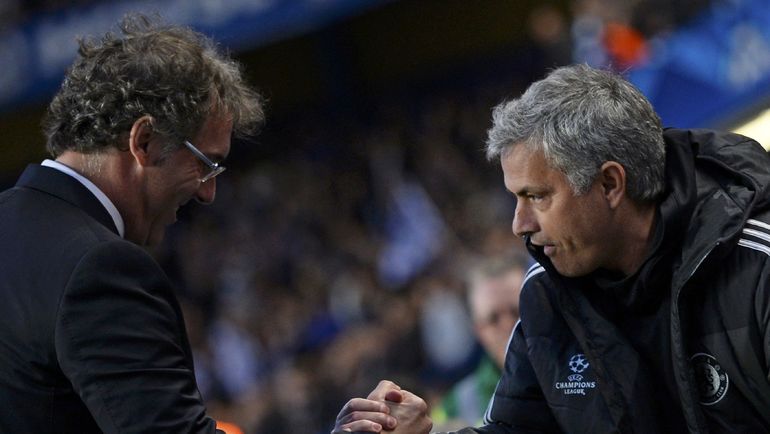 Лоран Блан (слева) и Жозе Моуринью. Фото REUTERS Лоран Блан (слева) и Жозе Моуринью. Фото REUTERS