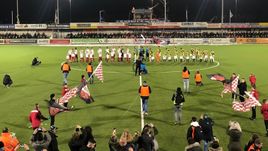 20 декабря. Веркендам. "Козаккен Бойс" - "Витесс" - 1:2 (дополнительное время). Команды перед началом матча.