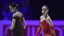 Евгения Медведева и Алина Загитова.