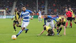 23 декабря. Детинхем. "Де Графсхап" - "Витесс" - 2:2. Команда Леонида Слуцкого не смогла победить последнюю команду чемпионата Голландии.