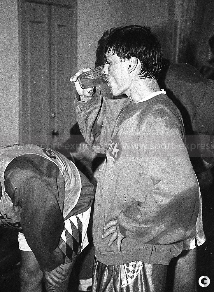 1996 год. Илья Цымбаларь после тренировки в сборной России.