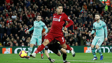 29 декабря. Ливерпуль. "Ливерпуль" - "Арсенал" - 5:1. 14-я минута. Роберту Фирмину сравнивает счет.