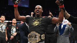 Джон Джонс после победы над Александром Густафссоном.