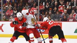 30 декабря. Ванкувер. Швейцария – Россия – 4:7. Виталий Кравцов (№ 14).