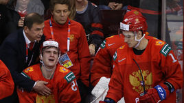 4 января. Ванкувер. Россия - США - 1:2. Валерий Брагин и Клим Костин.