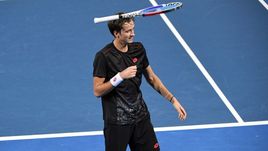 6 января. Брисбен. Даниил Медведев проиграл в финале Кеи Нишикори.