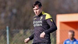 Вячеслав Караваев на тренировке "Витесса".