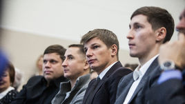 Пока "Зенит" возвращается из отпуска, экс-нападающий клуба Андрей Аршавин вступил в административную должность.