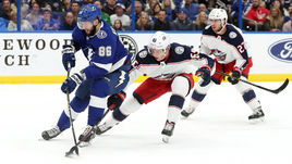 8 января. Тампа. "Тампа" - "Коламбус" - 4:0. Никита Кучеров в атаке.