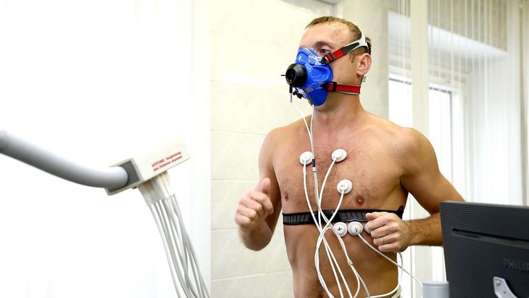 Денис Глушаков. Денис Глушаков.