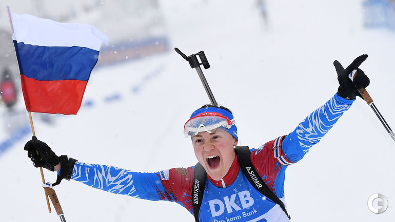 13 января. Оберхоф. Победный финиш с флагом России Екатерины Юрловой-Перхт.