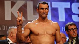 "Я нокаутирую Кличко". Британец готов драться с Владимиром, но украинец темнит