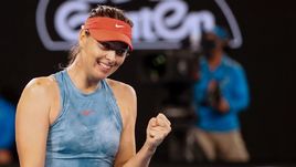 18 января. Мельбурн. Мария Шарапова обыграла Каролин Возняцки.