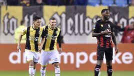 Березуцкие присоединились к Слуцкому, "Витесс" поднялся на четвертое место