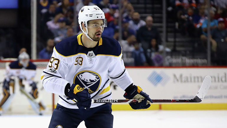 Виктор Антипин. Фото Фото НХЛ Виктор Антипин. Фото Фото НХЛ