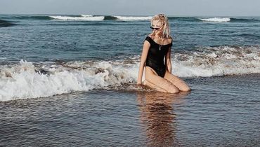 Киньте на карту. Дочь Кафельникова не смогла улететь из Бали