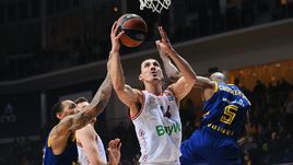 25 января. Мытищи. "Химки" – "Бавария" – 60:71. Подмосковная команда уступила в первом матче после возвращения Римаса Куртинайтиса.