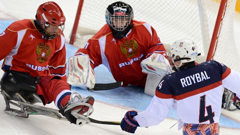 Владимир Каманцев (в центре). Фото AFP Владимир Каманцев (в центре). Фото AFP